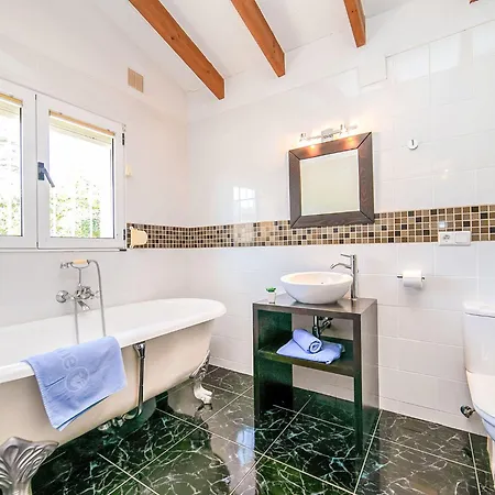 Вилла Nina Rose By Interhome Кальпе